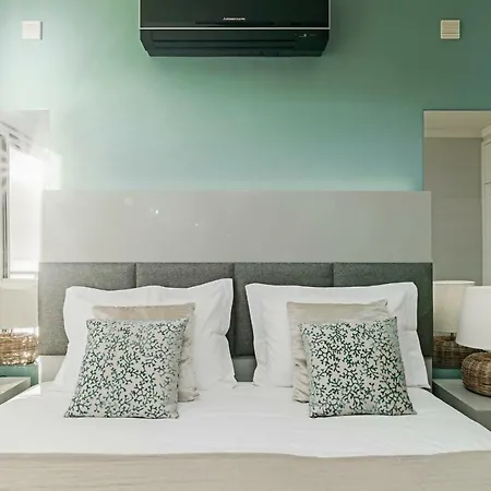 Formosa I By An Island *