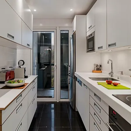 Formosa I By An Island Apartment *
