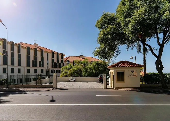 Formosa I By An Island * Funchal (Madeira)